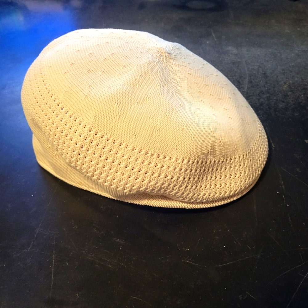 Vintage 80's Kangol Flat Hat 504 Tropic - Beige color